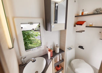 salle de bain caravane evolution 580